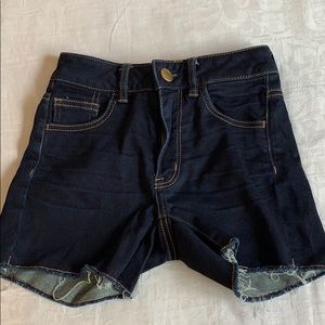 AEO DARK BLUE DENIM SHORTS